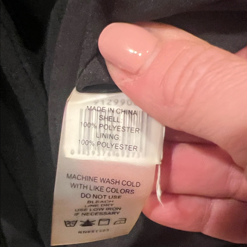 Vince Camuto Elegant Black Dress with Tie - Picture 7 of 10